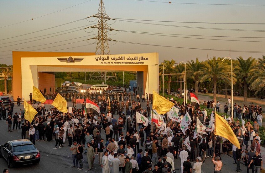 "المقاومة الإسلامية في العراق" تهدد بإسقاط الحكومة إذا استمر الحصار على إيران