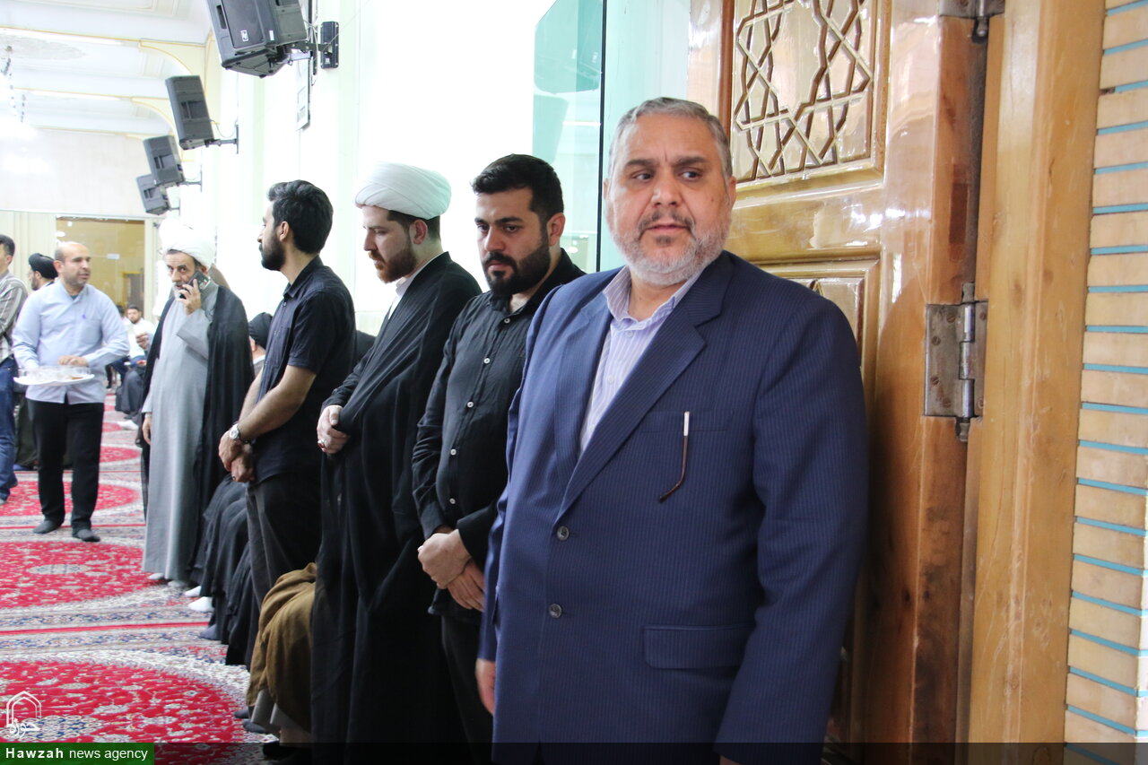 علما مرزبانان دین در عصر غیبت هستند