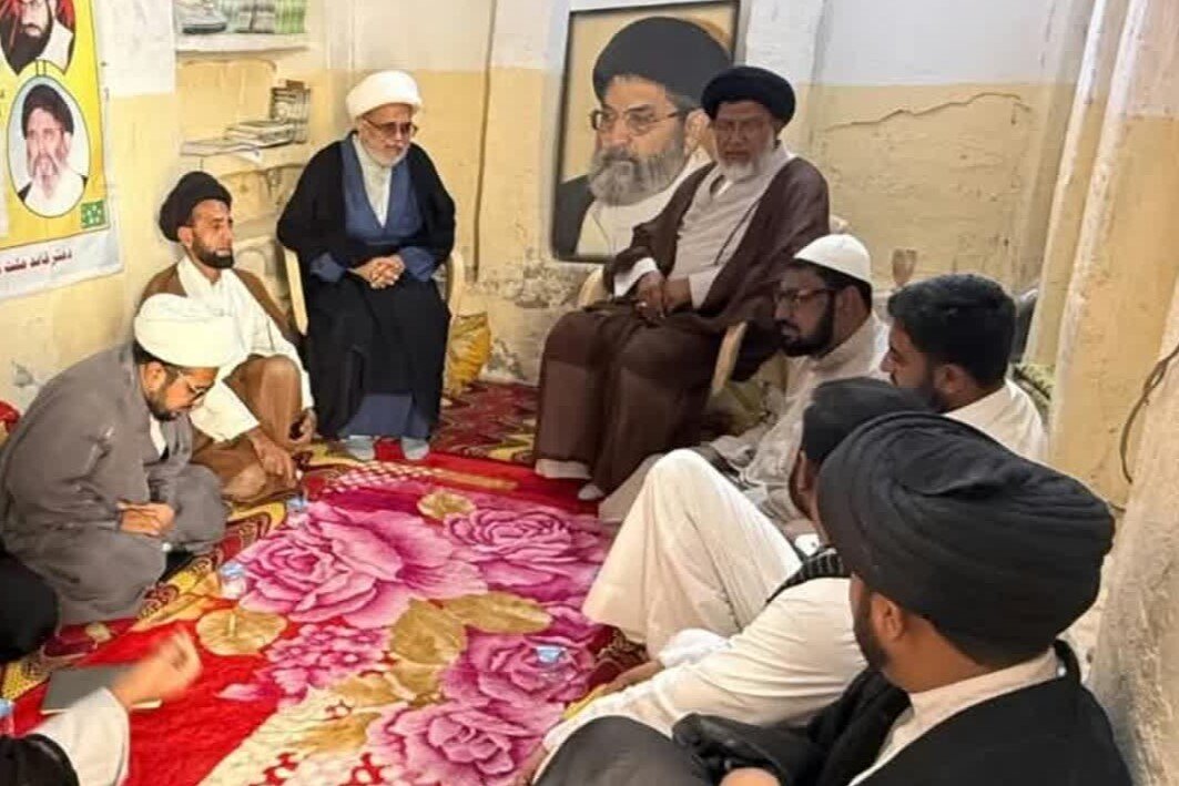 نجف اشرف؛ پاکستانی معروف عالمِ دین کی دفتر قائد ملت جعفریہ آمد / دینی و تنظیمی امور پر گفتگو