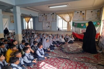 روایت شهدا در روستای کوریجان کبودراهنگ با حضور مبلغان خواهر