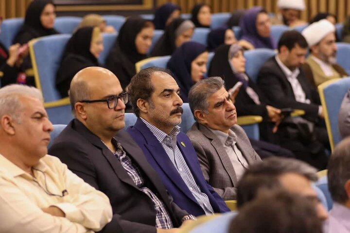 تصاویر /  تجلیل از برگزیدگان جشنواره شهید رجایی با حضور امام جمعه قزوین