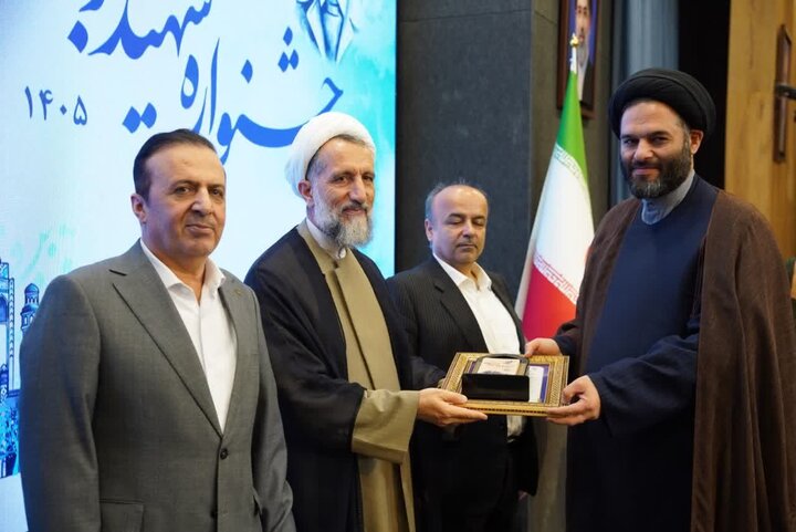تصاویر /  تجلیل از برگزیدگان جشنواره شهید رجایی با حضور امام جمعه قزوین