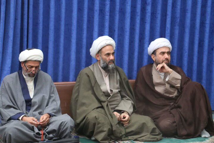 تصاویر/مراسم هفتمین روز ارتحال آیت الله العظمی شبیری زنجانی(ره) در ورامین