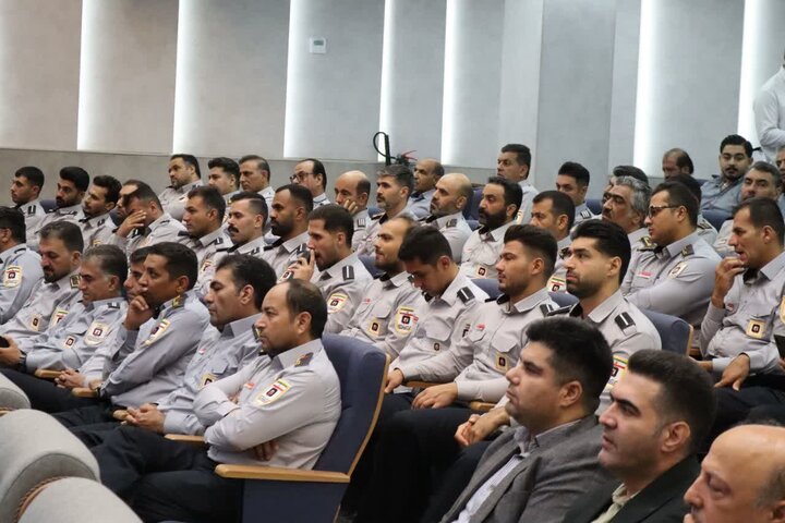 تصاویر/ همایش تجلیل و تقدیر از آتش‌نشانان ورامین و جوادآباد همزمان با روز آتش نشان
