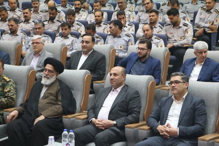 تصاویر/ همایش تجلیل و تقدیر از آتش‌نشانان ورامین و جوادآباد همزمان با روز آتش نشان