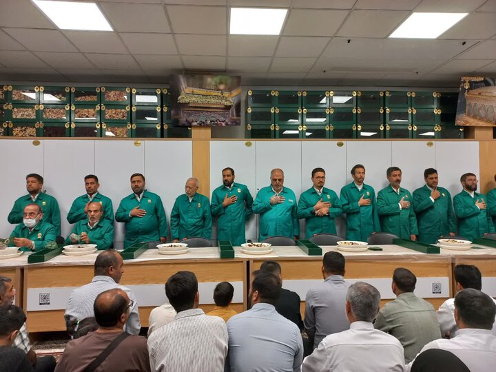 بازدید طلاب مدرسه علمیه حضرت رقیه(س) برازجان از بخش شمیم رضوان حرم مطهر رضوی
