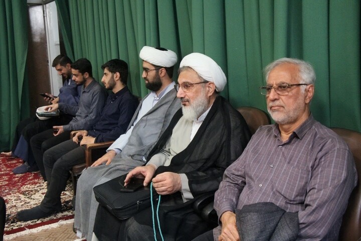 تجلیل از دومین سالگرد شهید نصرالله در مرکز صاحب الامر عج
