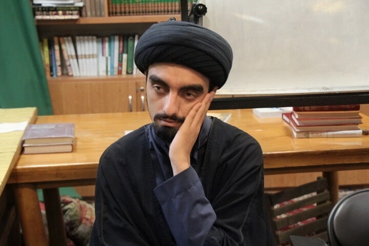 تجلیل از دومین سالگرد شهید نصرالله در مرکز صاحب الامر عج