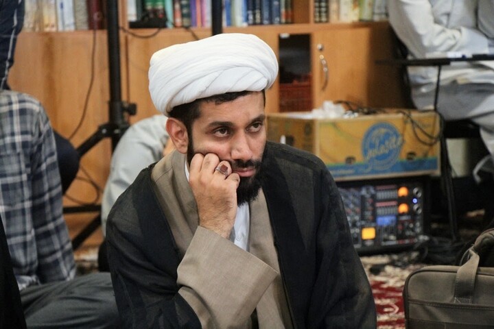 تجلیل از دومین سالگرد شهید نصرالله در مرکز صاحب الامر عج