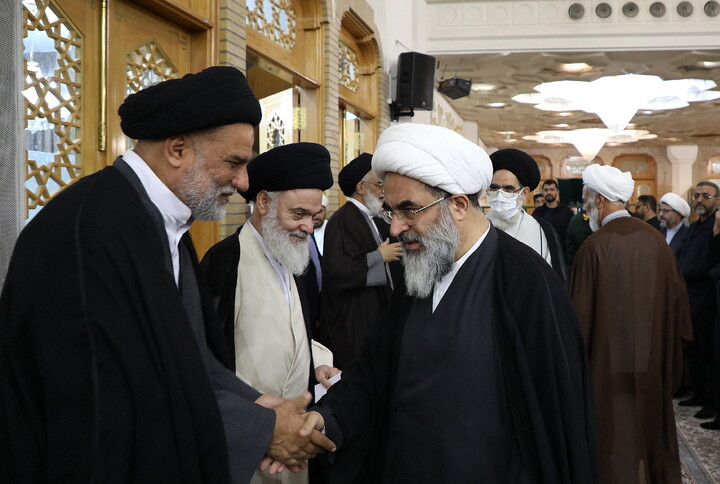 تصاویر/ مراسم بزرگداشت آیت‌الله العظمی شبیری‌زنجانی از آیت الله العظمی مکارم شیرازی
