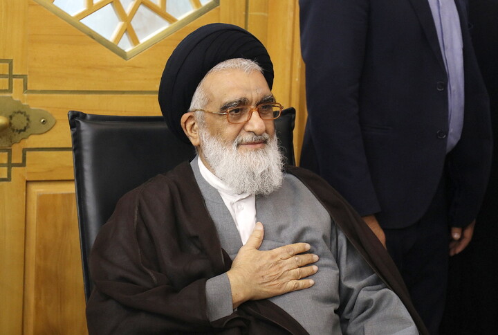 تصاویر/ مراسم بزرگداشت آیت‌الله العظمی شبیری‌زنجانی از آیت الله العظمی مکارم شیرازی