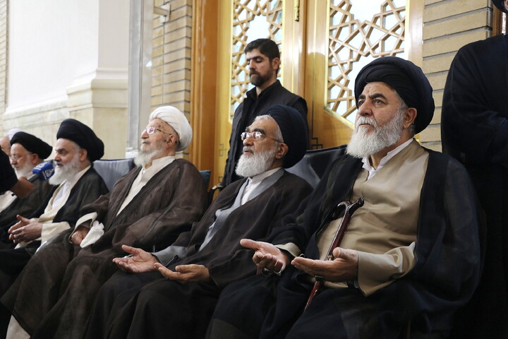 تصاویر/ مراسم بزرگداشت آیت‌الله العظمی شبیری‌زنجانی از آیت الله العظمی مکارم شیرازی