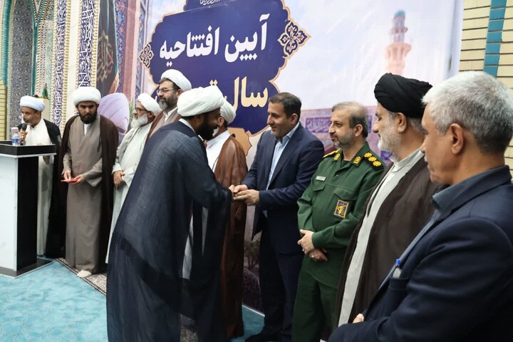 تصاویر/آیین افتتاحیه سال تحصیلی مدرسه علمیه امام خمینی (ره) شهرستان بندر امام خمینی برگزار شد