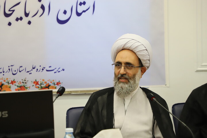 عکس | آیین تکریم و معارفه مدیر حوزه‌های علمیه آذربایجان‌شرقی