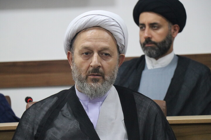 تصاویر / نشست صمیمی مسئولین مدارس علمیه استان گلستان
