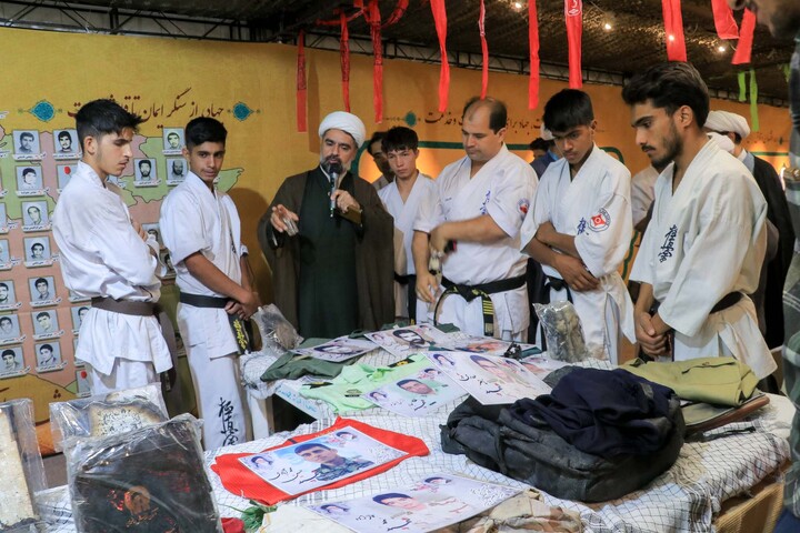تصاویر| غرفه یادگار خاکی در نمایشگاه دفاع مقدس