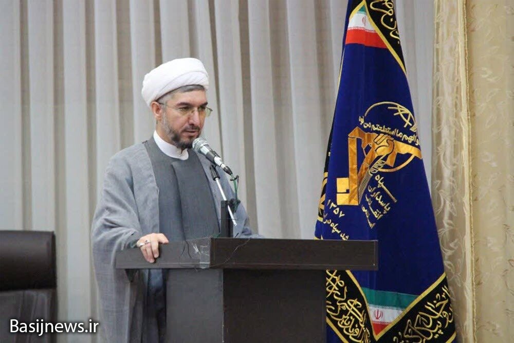 وحدت و تاب‌ آوری اجتماعی، دو مؤلفه اساسی برای مقابله با دشمن است