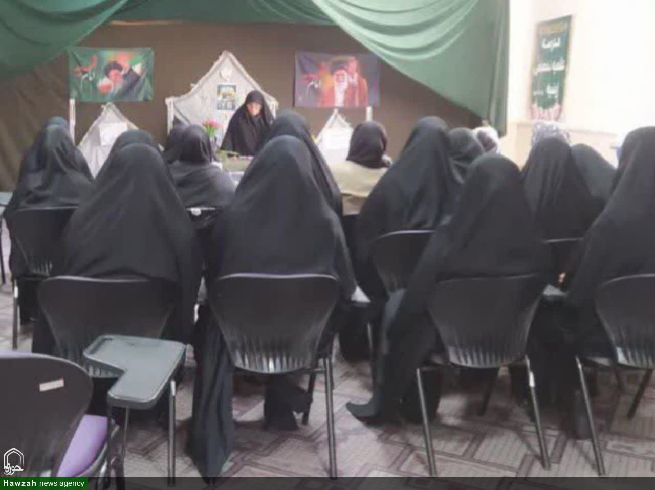 طلاب جانفشانی‌های رزمندگان را برای نسل جوان بازگو کنند