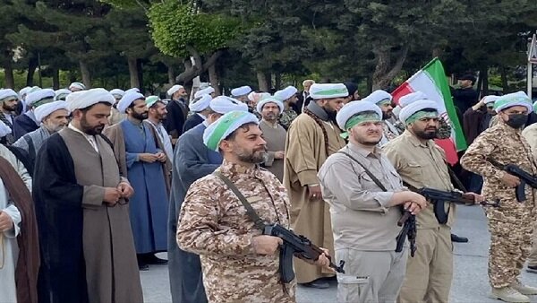 حماسه حضور ۵۰ هزار نفری جان‌ فدایان ایران در کرمانشاه برگزار می‌شود+عکس