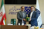 تہران؛ پاکستانی سفیر کا وفد کے ہمراہ تہران یونیورسٹی آف میڈیکل سائنسز کا تفصیلی دورہ/ریسرچ پراجیکٹس میں باہمی تعاون پہ تفصیلی گفتگو