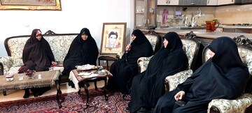 شهید سیدحسن نصرالله الگویی برجسته در ولایت‌مداری بود