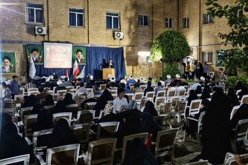 تصاویر/ گرامیداشت هفته دفاع مقدس و یادواره شهدا در مجتمع آموزشی و پژوهشی تبلیغ