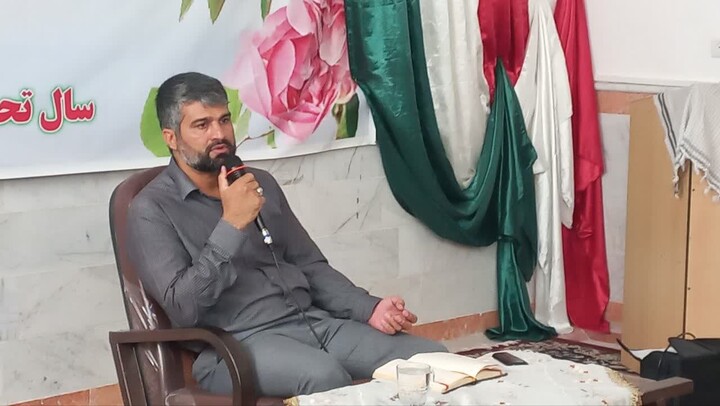 تصاویر/نشست جهاد تبیین در مدرسه علمیه فاطمه الزهرا(س) کشکوئیه