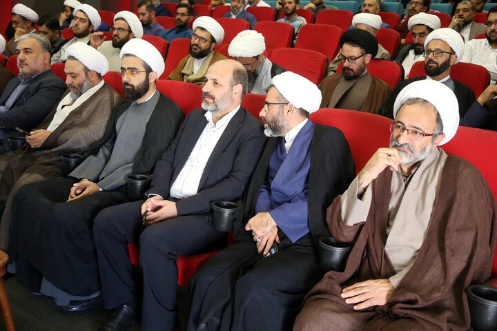 تصاویر/ نشست مدیران مدارس امین نوع یک