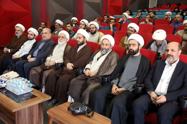 تصاویر/ نشست مدیران مدارس امین نوع یک