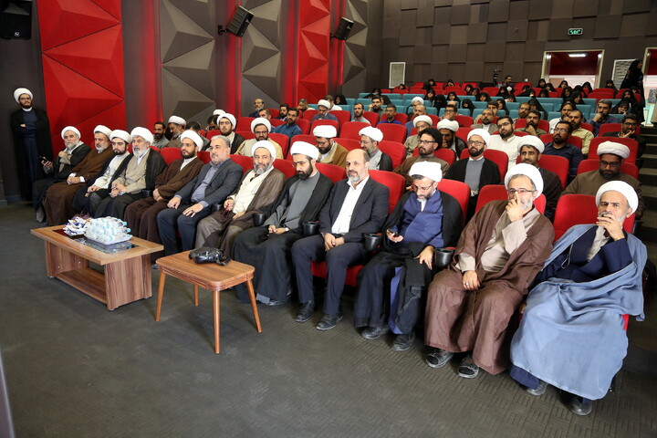 تصاویر/ نشست مدیران مدارس امین نوع یک