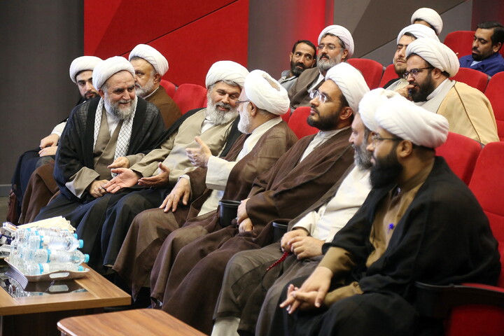 تصاویر/ نشست مدیران مدارس امین نوع یک