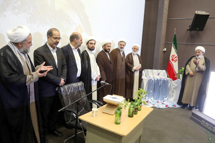 تصاویر/ نشست مدیران مدارس امین نوع یک