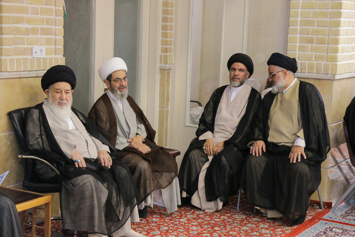تصاویر/ بزرگداشت آیت‌الله العظمی شبیری زنجانی(ره) از سوی بیت حضرت آیت‌الله العظمی گلپایگانی