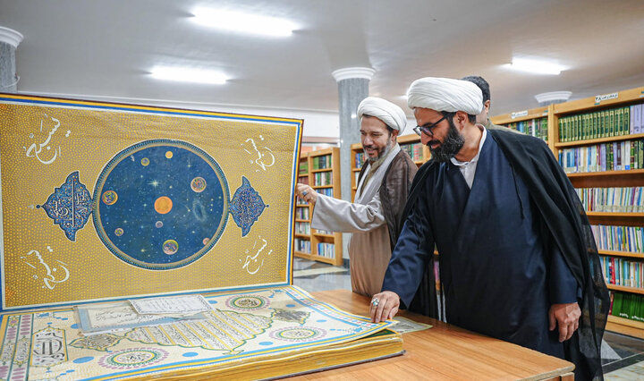 گزارش تصویری +بازدید تولیت مسجد مقدس جمکران از روند آماده‌سازی کتابخانه این آستان