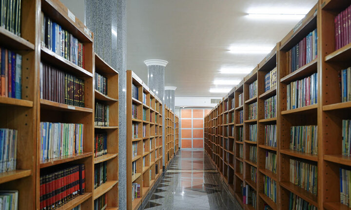 گزارش تصویری +بازدید تولیت مسجد مقدس جمکران از روند آماده‌سازی کتابخانه این آستان