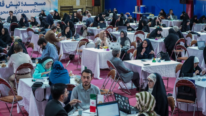 تصاویر/آغاز به کار سومین رویداد بین‌المللی حل مسئله «پاسخ» در اراک