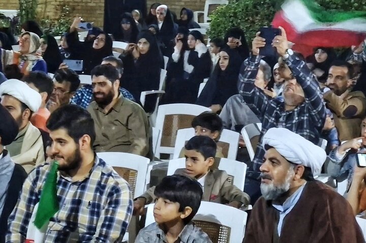 تصاویر/ گرامیداشت هفته دفاع مقدس و یادواره شهداء در مجتمع تخصصی تبلیغ برگزار شد