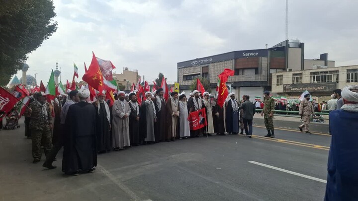 تصاویر |حضورمقتدارنه روحانیون نهادهای حوزوی اصفهان در رزمایش جانفدا