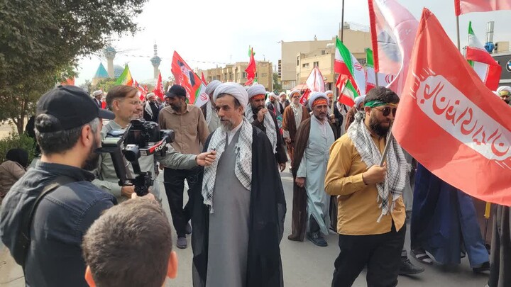 تصاویر |حضورمقتدارنه روحانیون نهادهای حوزوی اصفهان در رزمایش جانفدا