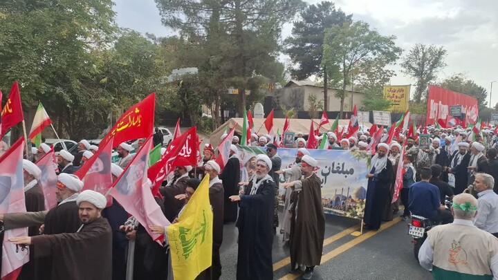 تصاویر |حضورمقتدارنه روحانیون نهادهای حوزوی اصفهان در رزمایش جانفدا