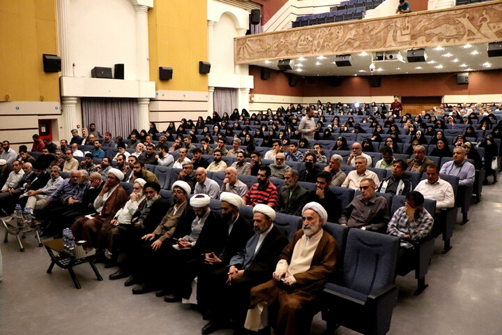 تصاویر/ همایش ملی و بزرگداشت علامه حسن حسن زاده آملی در اصفهان