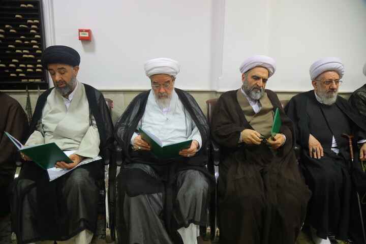 تصاویر/ مراسم بزرگداشت آیت الله العظمی شبیری زنجانی توسط آیت الله العظمی جوادی آملی