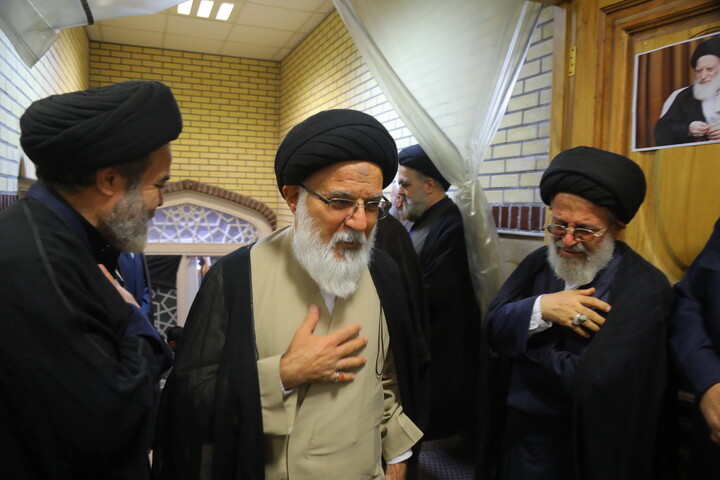 تصاویر/ مراسم بزرگداشت آیت الله العظمی شبیری زنجانی توسط آیت الله العظمی جوادی آملی