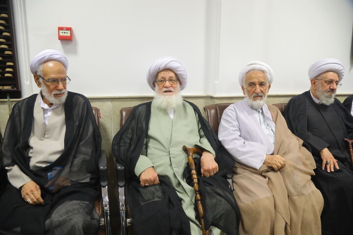 تصاویر/ مراسم بزرگداشت آیت الله العظمی شبیری زنجانی توسط آیت الله العظمی جوادی آملی