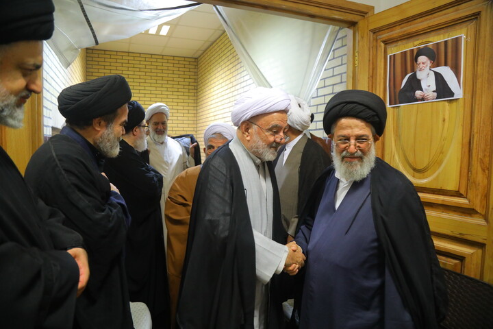 تصاویر/ مراسم بزرگداشت آیت الله العظمی شبیری زنجانی توسط آیت الله العظمی جوادی آملی