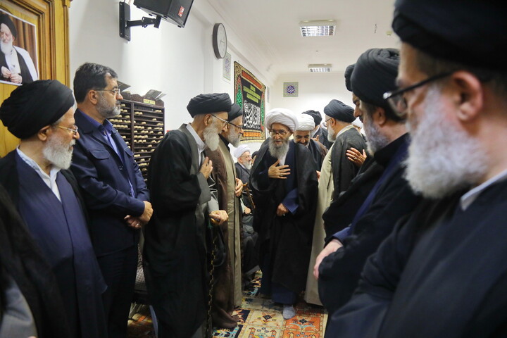 تصاویر/ مراسم بزرگداشت آیت الله العظمی شبیری زنجانی توسط آیت الله العظمی جوادی آملی