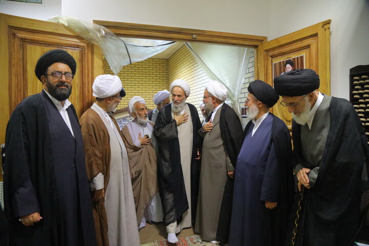 تصاویر/ مراسم بزرگداشت آیت الله العظمی شبیری زنجانی توسط آیت الله العظمی جوادی آملی