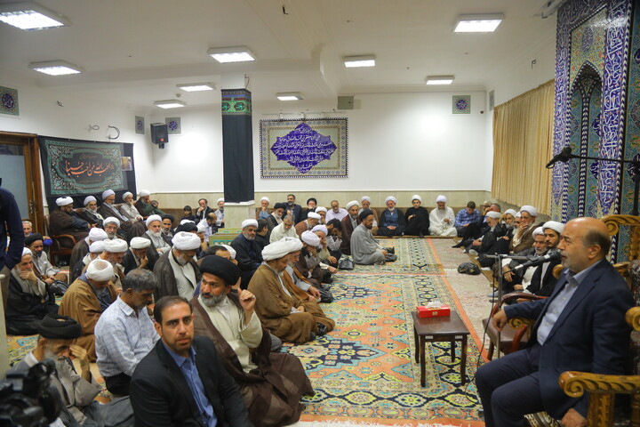 تصاویر/ مراسم بزرگداشت آیت الله العظمی شبیری زنجانی توسط آیت الله العظمی جوادی آملی