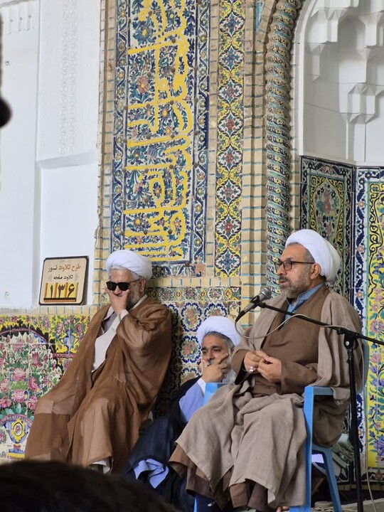تصاویر/ روایتگری روحانیون جانباز در میان طلاب مدرسه علمیه ابراهیمیه