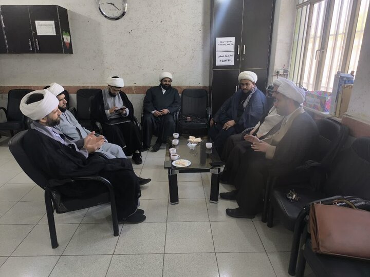 تصاویر/بازدید معاون تهذیب حوزه علمیه خوزستان از مدارس امین اهواز